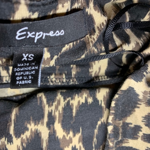 Cheetah Print Express Top - Picture 3 of 3